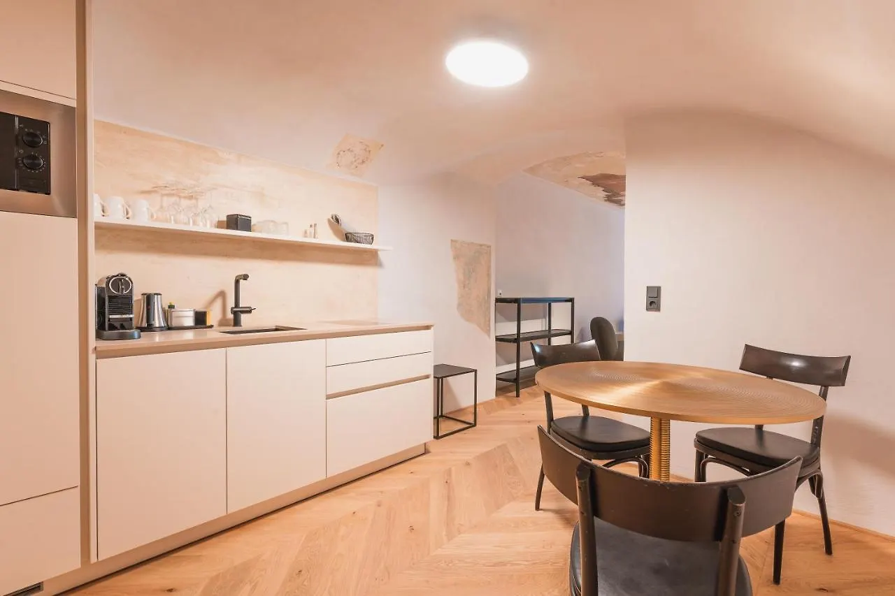 H5 Grauer Baer Studios & More Innsbruck Hotel apartamentowy