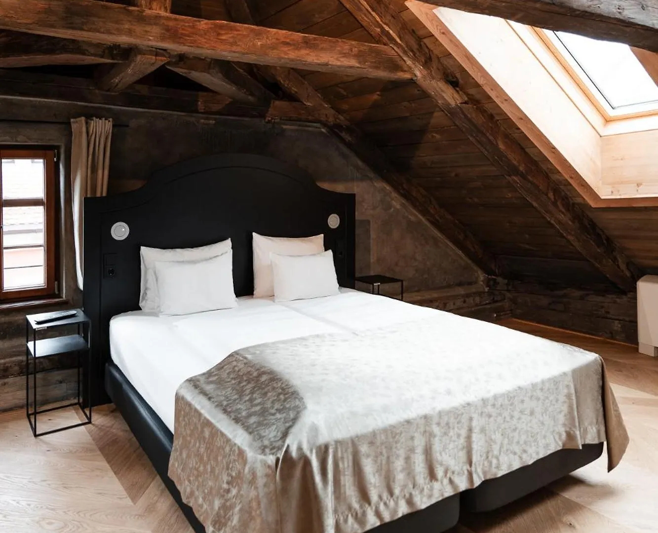 H5 Grauer Baer Studios & More Innsbruck Austria